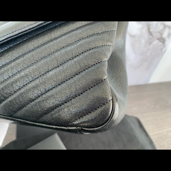 ✨ Saint Laurent Large College! ✨ - Picture 10 of 15